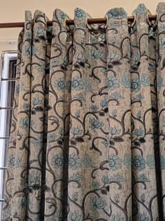 Two pieces' A pair of curtain, with two Tie back. Jacquard silk fabric