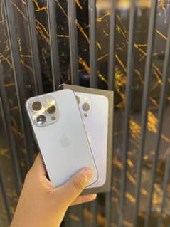 iPhone 13 pro 256gb factory unlock