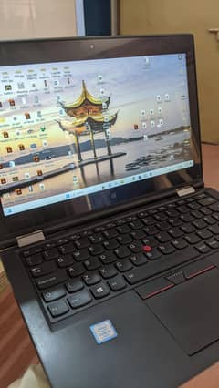 Lenovo yoga 260 core i5 6gen 8gb ram  360 moveable