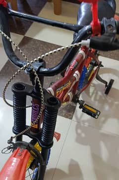 Kids cycle adjustable seat height 2 ft