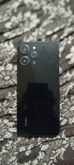 Redmi 12     8/128