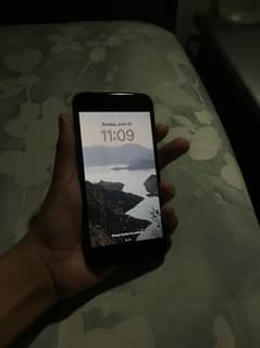 IPhone 8 (ICloud bypassed)