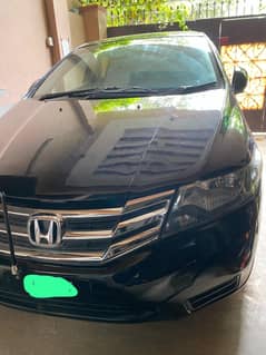 Honda city chat pillar bonut genuine paint. batter then Corolla civic