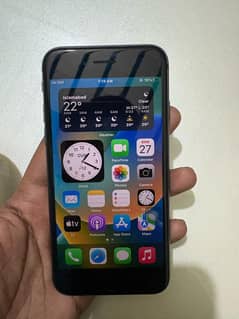iphone 7 all ok set condition 10by 8. pta approved official
