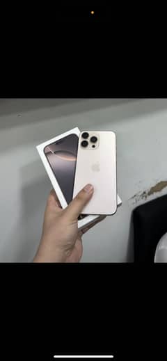 Iphone 16 pro max Desert titanium clr