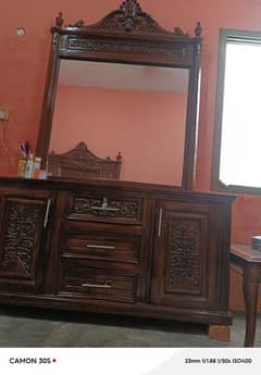 wooden bed set