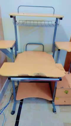 Multi Purpose Computer Work Table