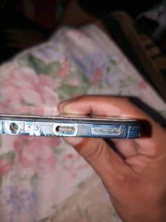 Infinix hot 50i 4+4/128gb condition 10/10 all ok no open no repair
