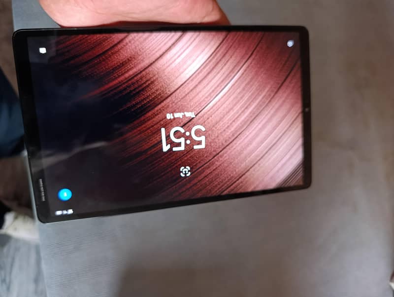 Lenovo Legion Y700 1