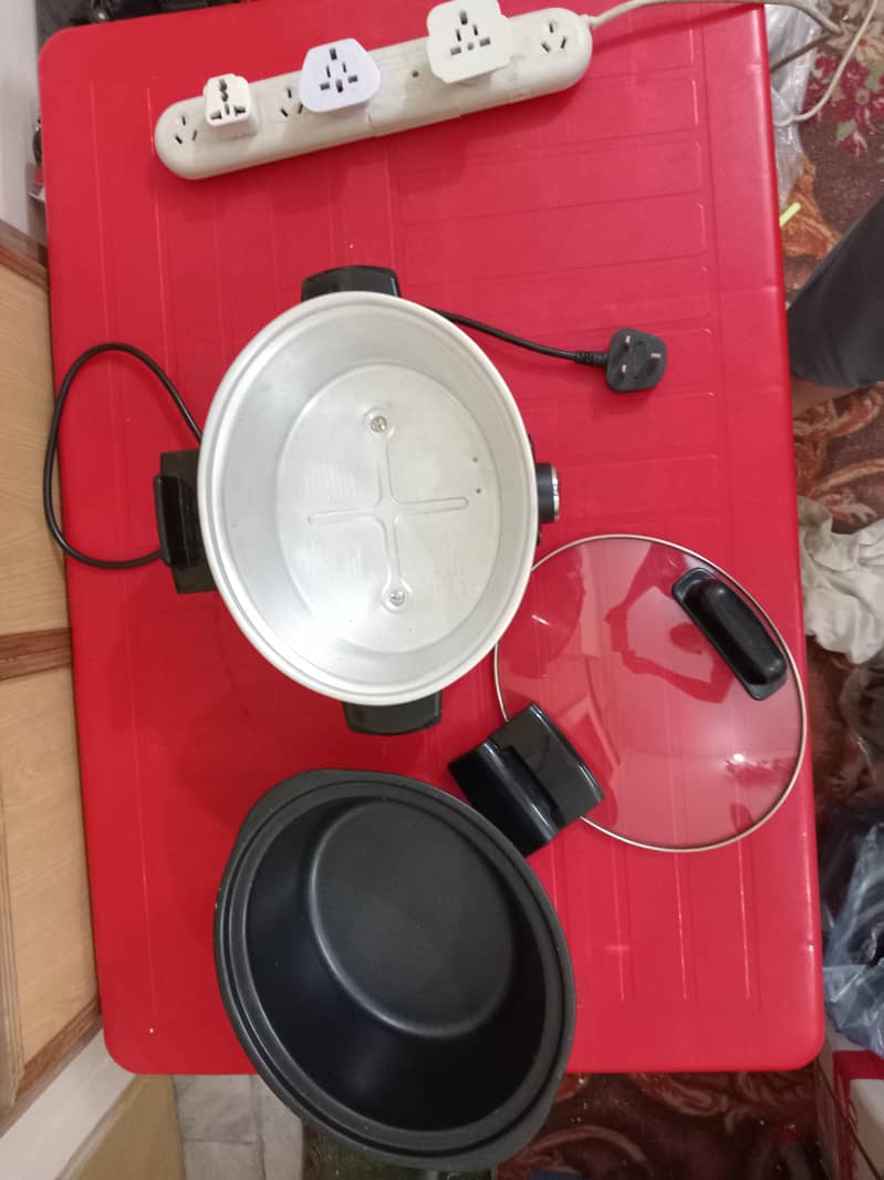 Morphy Richards 3.5 Litre Electric Slow COOKER , Imported 8