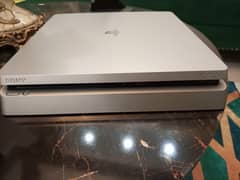 PS4 SILVER LIMITED EDITION FOR SALE!