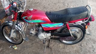 Honda CD 70 2018 model for sale, Gujrat rigester no