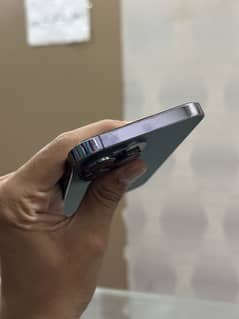 iPhone 14 Pro Max factory unlock