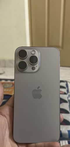 I phone 15 pro max jv