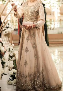 bridal lahanga for urgent sell