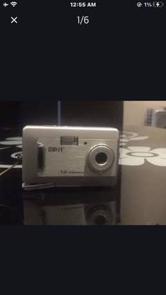 Digital camera for sale