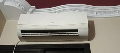 i want to sale my Tcl Ac 1ton with complete Accesories