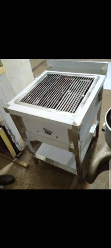 warking table making table preparation table is in pure ss 11