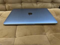 Macbook Pro M2