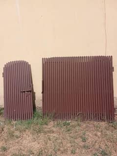 sold iron gate 2 paly 6 feet door 2.5 feet total 14.5 feet length