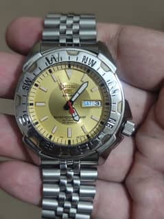 Seiko 5 sports orignal watch