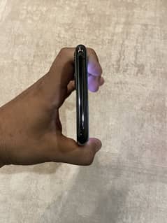 Iphone 11 pro max Pta Approved