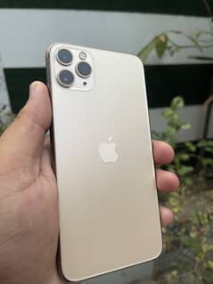 iPhone 11 Pro Max 256gb 80health  golden colour factory unlock