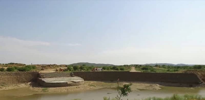 10 Marla D Block Ideal Location Plot For Sale 16