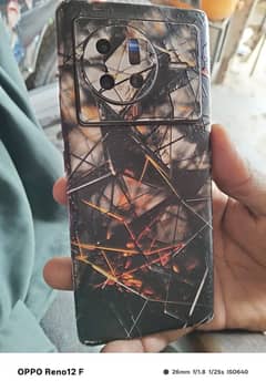 Vivo x80