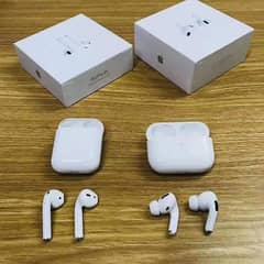 Apple earbuds box packed 10/10 condition