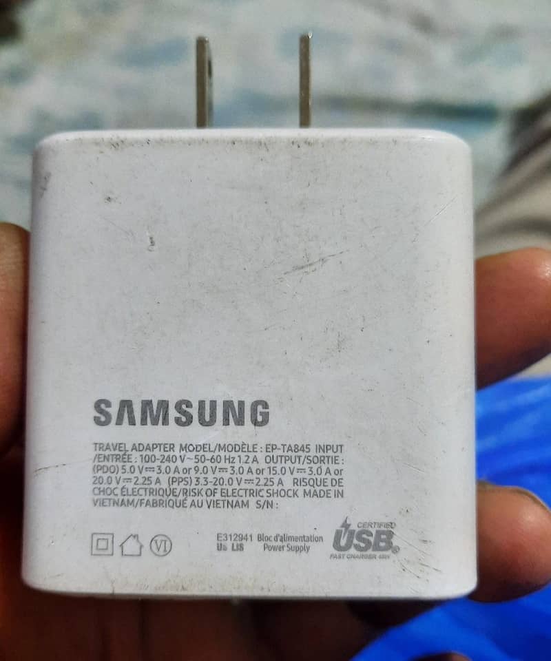 Samsung Super Fast Charger 45w 2.0. 100% Original 0