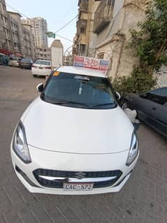 Suzuki Swift 2024 GLX CVT