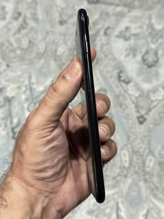 iPhone 7 Plus 128GB Jet Black Water Packed