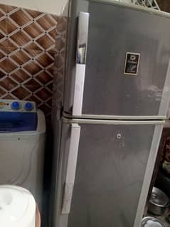 Dawlance fridge for sale