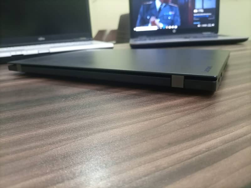 Lenovo Thinkpad T470s Core i7 7th Genertion 8GB Ram/256GB SSD NVMe 7