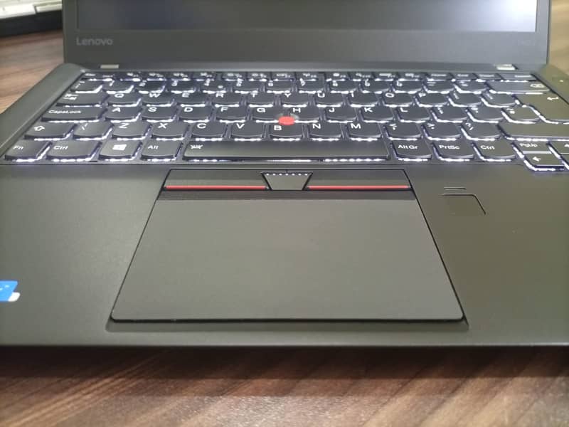 Lenovo Thinkpad T470s Core i7 7th Genertion 8GB Ram/256GB SSD NVMe 12