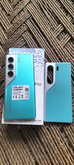 8+8 256 gb +water proof