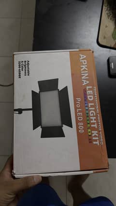 Apkina 800 LED lights for videos