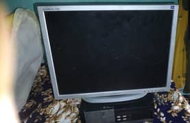 Core i 3 4th Gen  4 GB Ram ddr3  with 20 inch samsung lcd .
