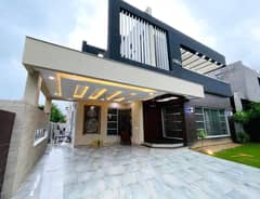 01 Kanal Fully Luxury House For Rent In DHA Phase 4 Lahore.