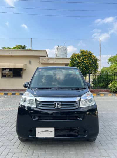 Honda life 2012 model car for sale