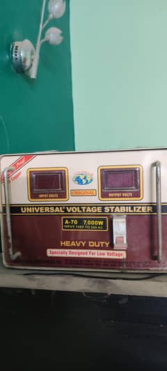 Universal A-70 – 7000W Heavy Duty Voltage Stabilizer