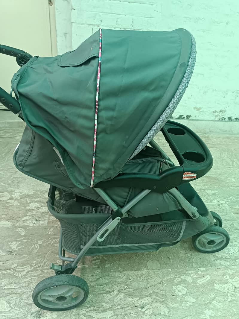 stroller. . . . pram 7