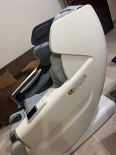 JC Buckman ExaltUs Massage Chair