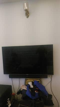 Tv 50 inch Samsung with audionic sound system