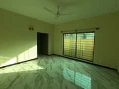 House Spread Over 375 Square Yards In Askari 6 Available