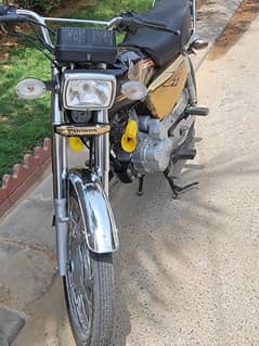 CG 125 Gold edition 2025