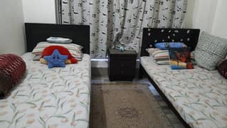 2 single beds in good condition for sale