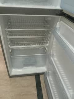 Haier medium size perfectly working 03008125456
