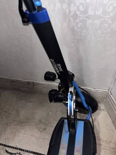 Electric foldable scooty